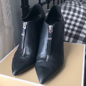 Michael Michael Kors Andi Leather Bootie